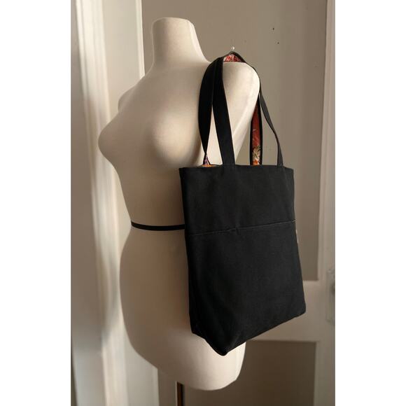 Reversible Black Canvas Tote w/Pink Floral Trim sz OS - Picture 3 of 15